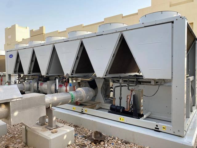Air-cooled chiller on the roof
