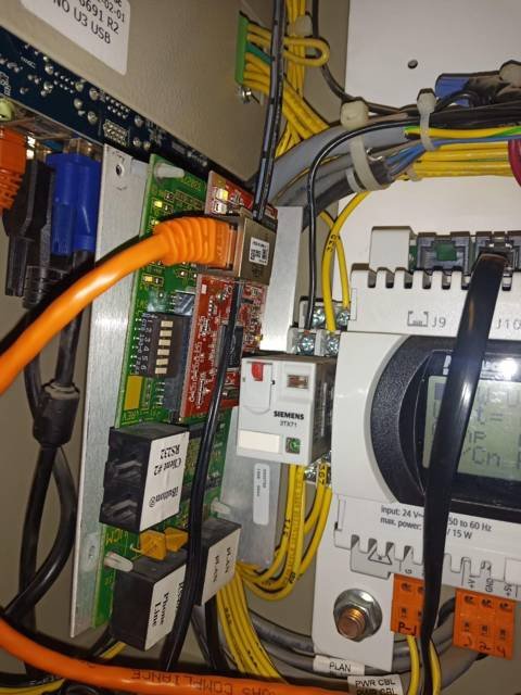 Control panel with BMS interface